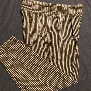 Carly Jean Los Angeles linen striped pants